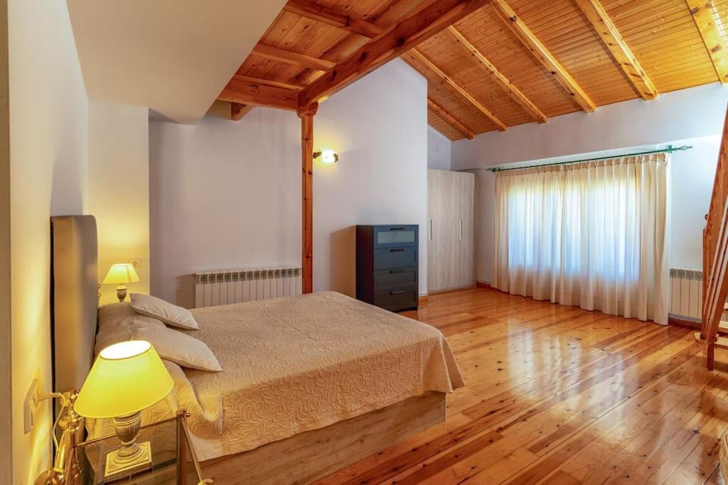 Apartamento Los 3 Reyes Valderrobres Exteriér fotografie